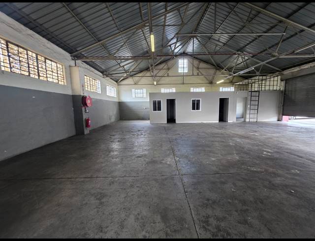 239M² WAREHOUSE TO LET IN CITY DEEP